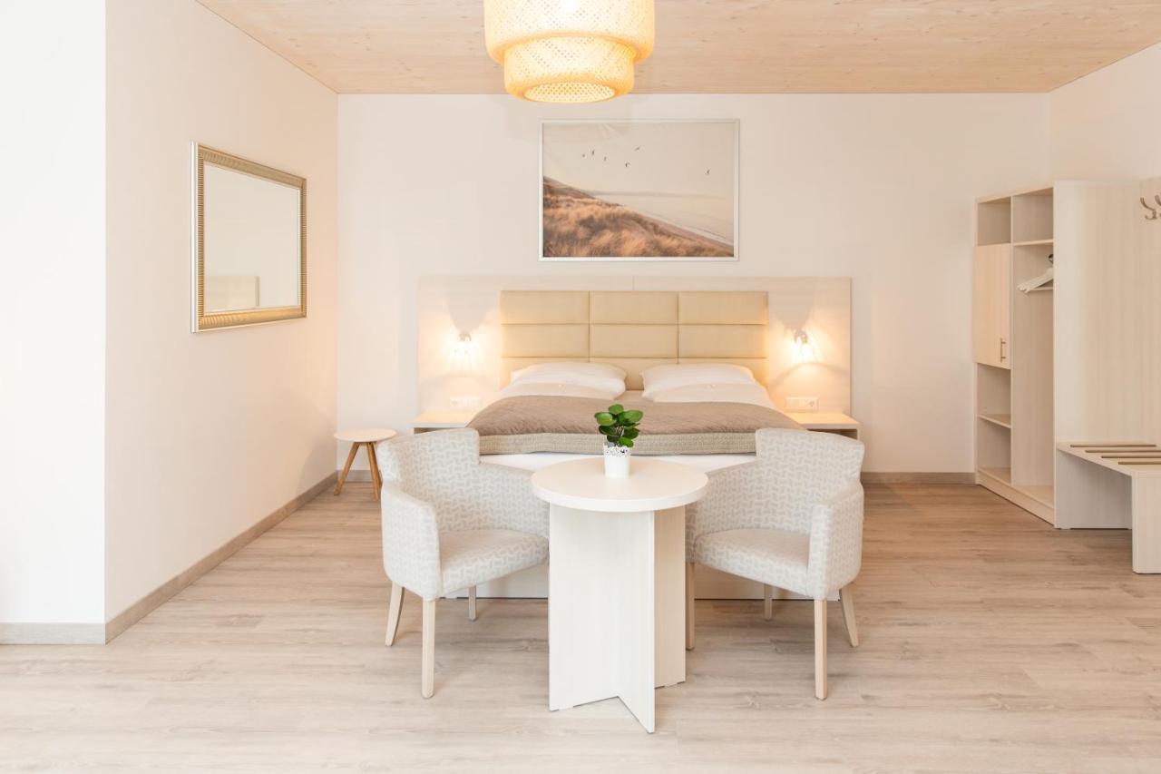 Hotel Roesch Klagenfurt am Woerthersee Bagian luar foto