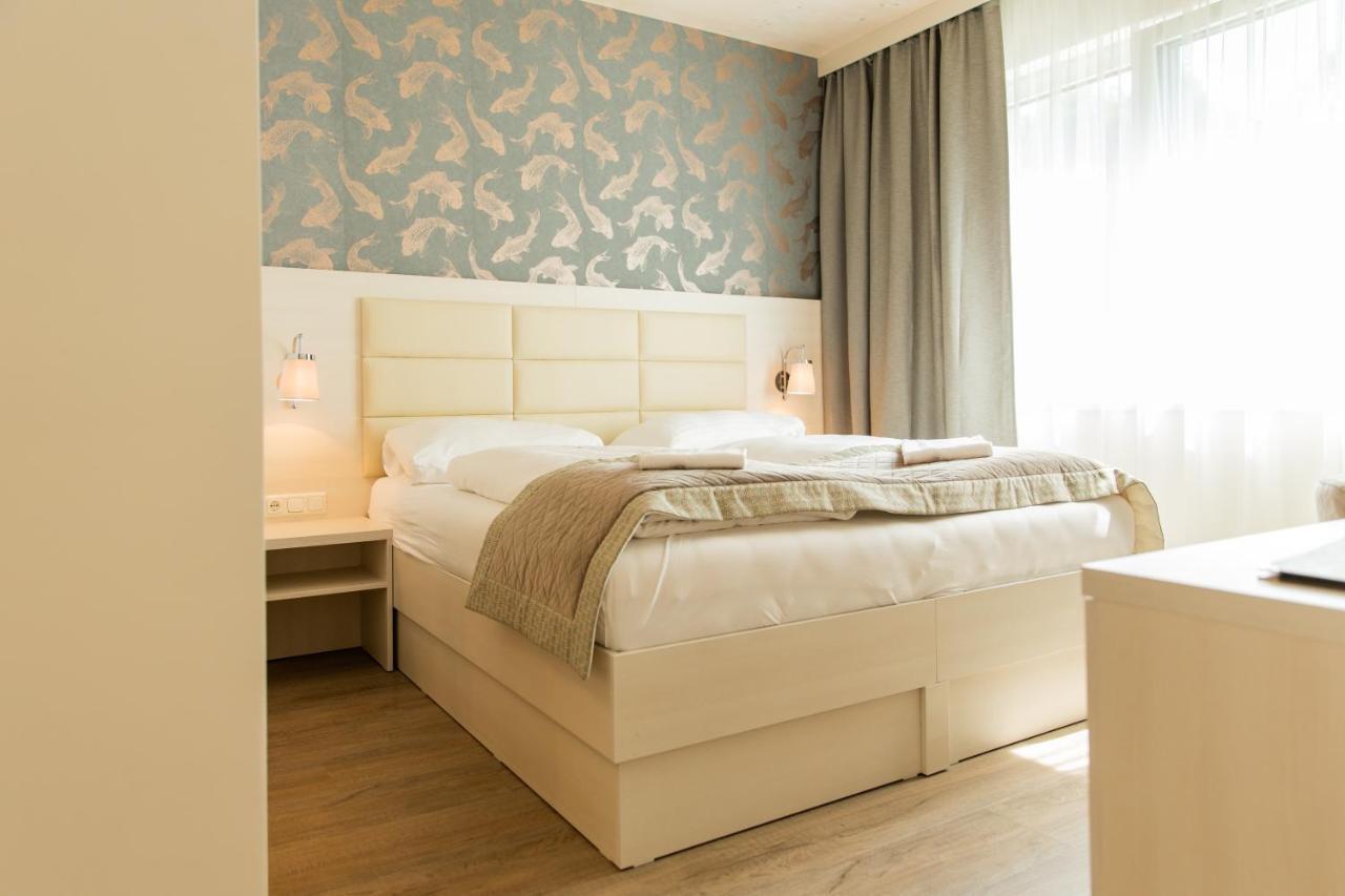 Hotel Roesch Klagenfurt am Woerthersee Bagian luar foto