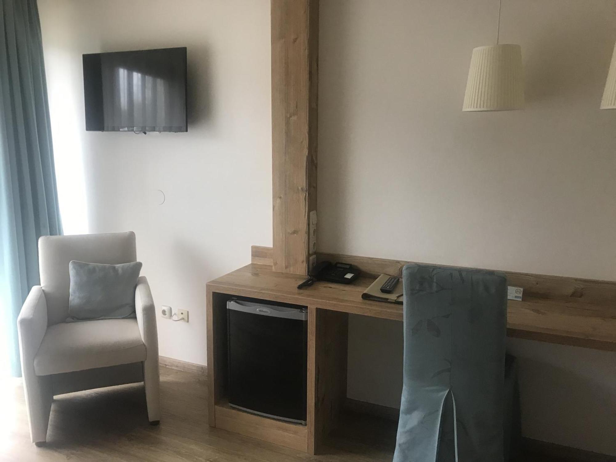 Hotel Roesch Klagenfurt am Woerthersee Bagian luar foto